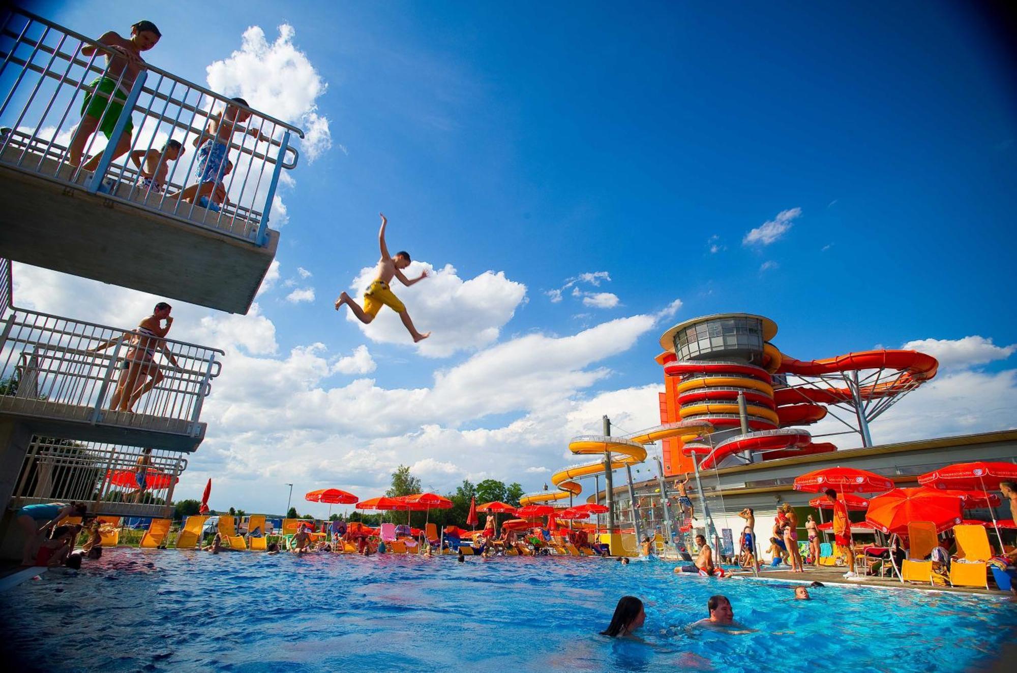 Pension Sonnengarten & Therme Included - Auch Am An- & Abreisetag! Lutzmannsburg Bagian luar foto